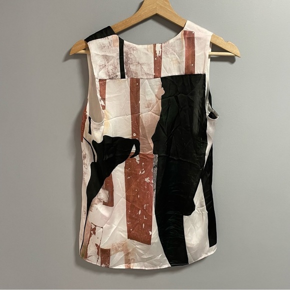 Judith & Charles Balthazer Blouse - Picture 5 of 10